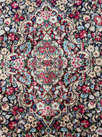 Kirman rug 340 × 240 cm