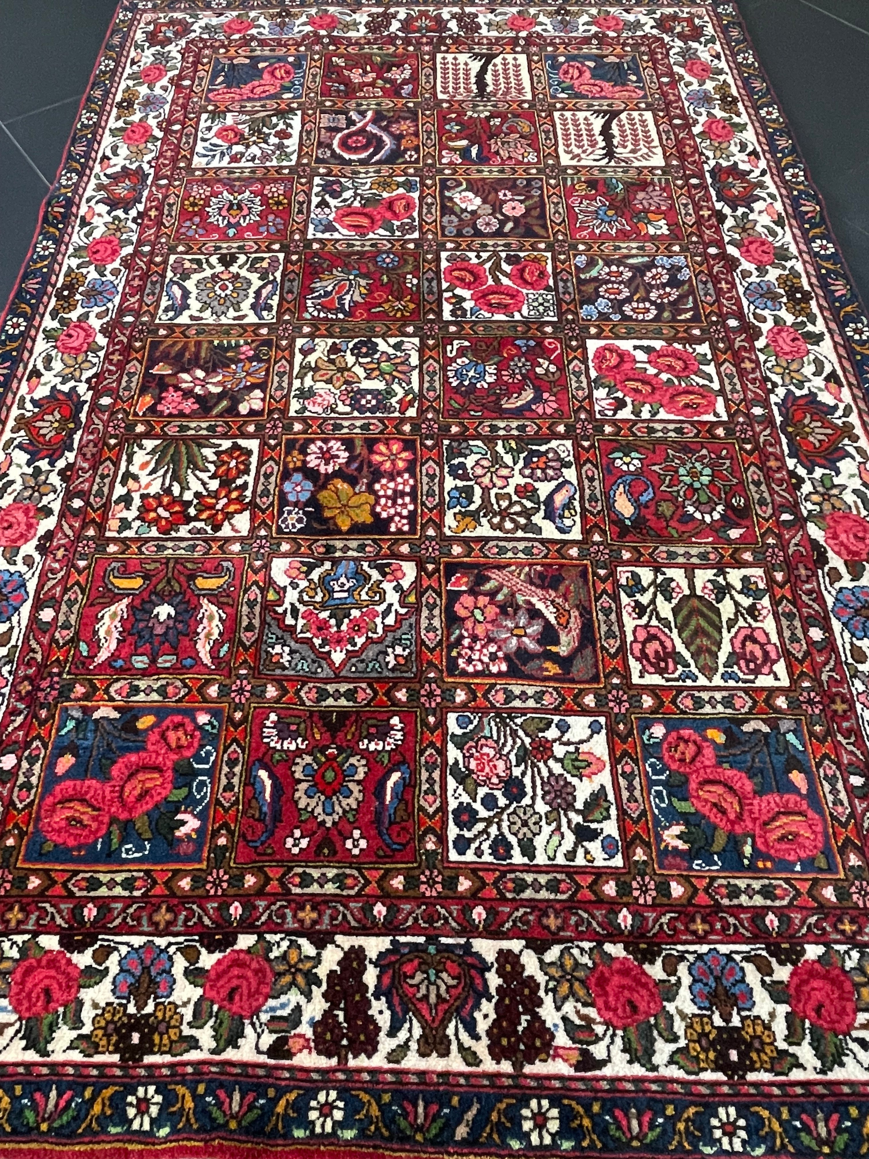 Bachtiar rug 204 × 127 cm