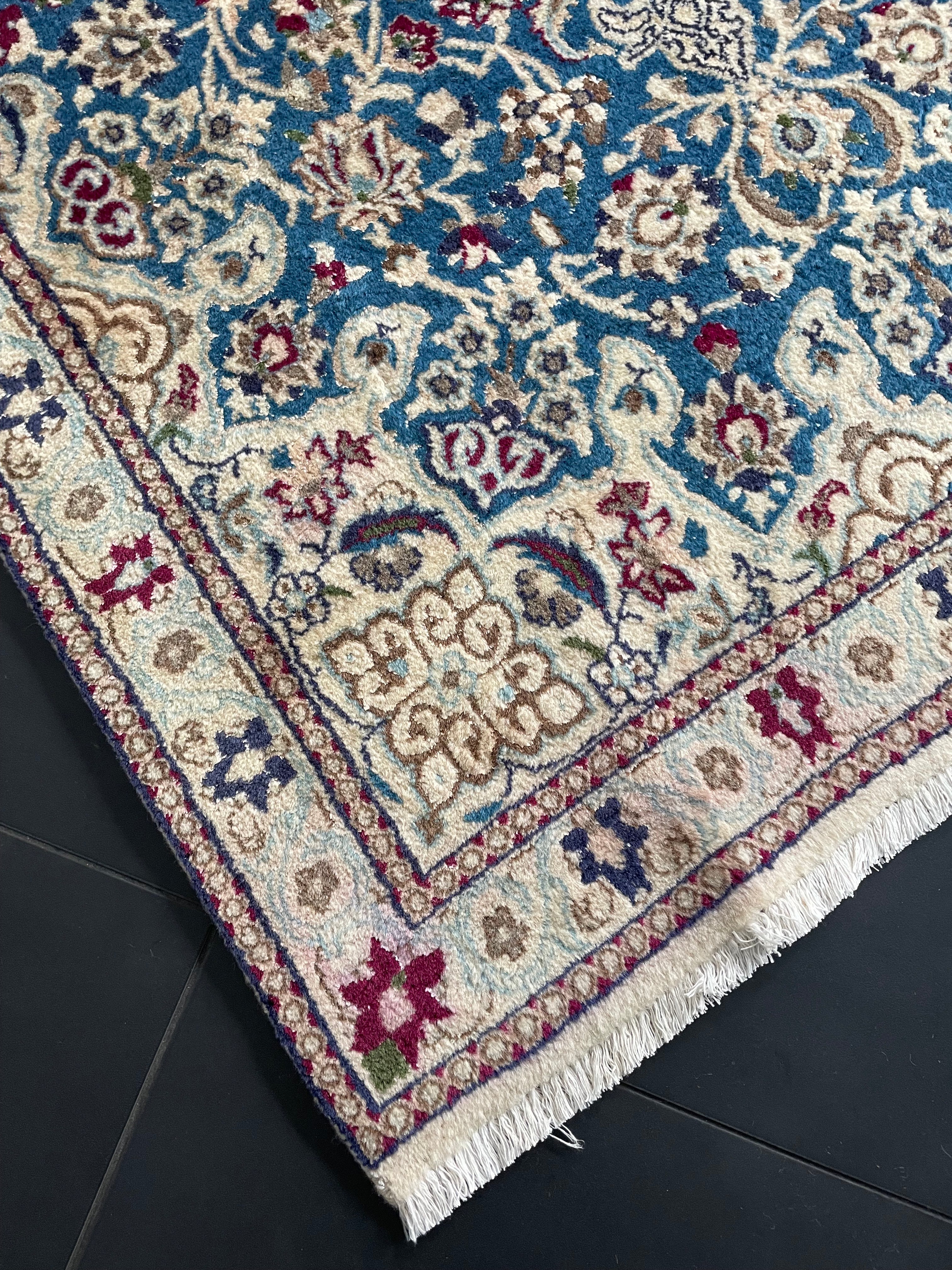 Nain rug 185 × 112 cm