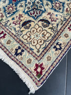 Nain rug 185 × 112 cm
