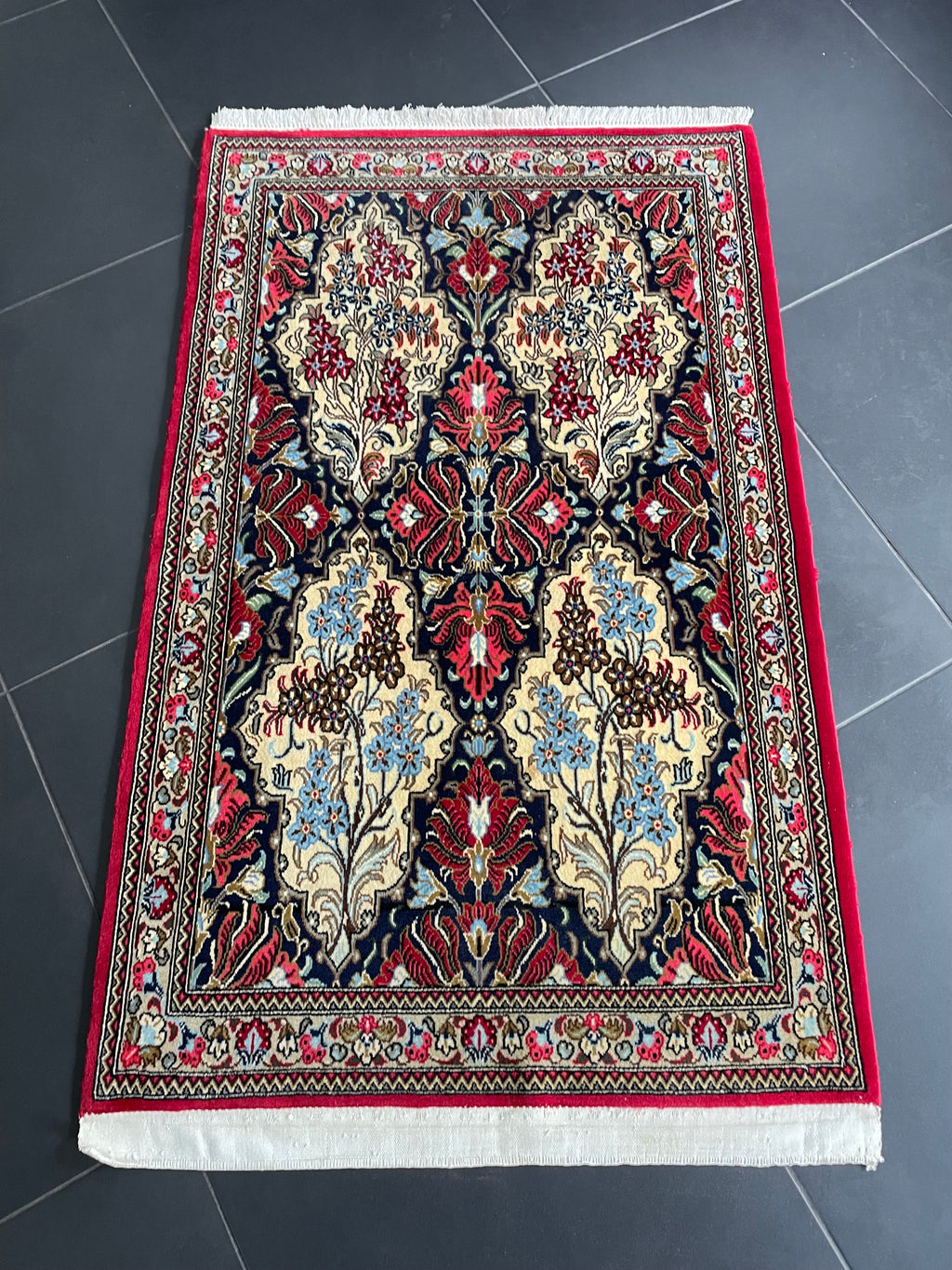 Qom rug 130 × 80 cm