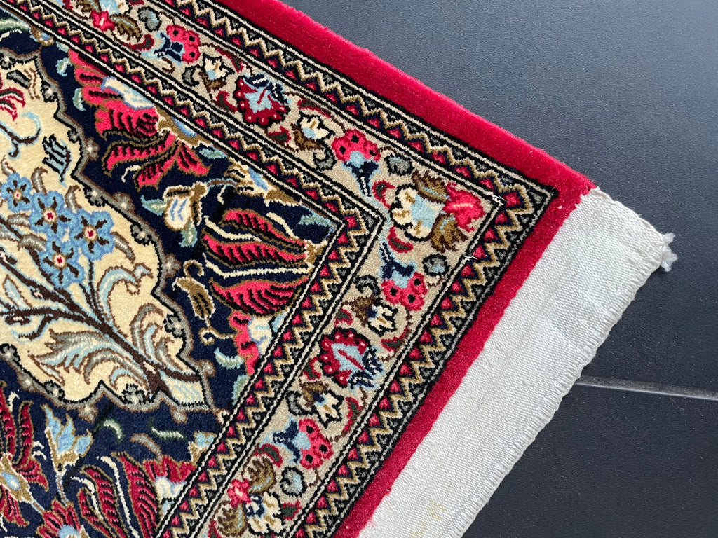 Qom rug 130 × 80 cm