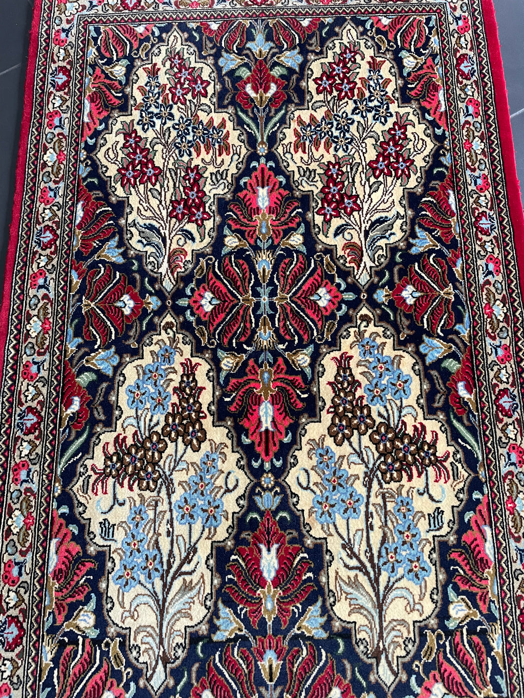 Qom rug 130 × 80 cm
