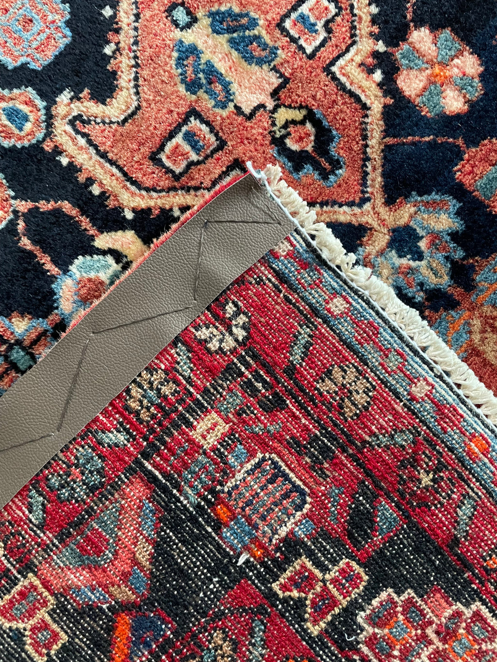 Persian Nahavand Rug 215 × 140 cm