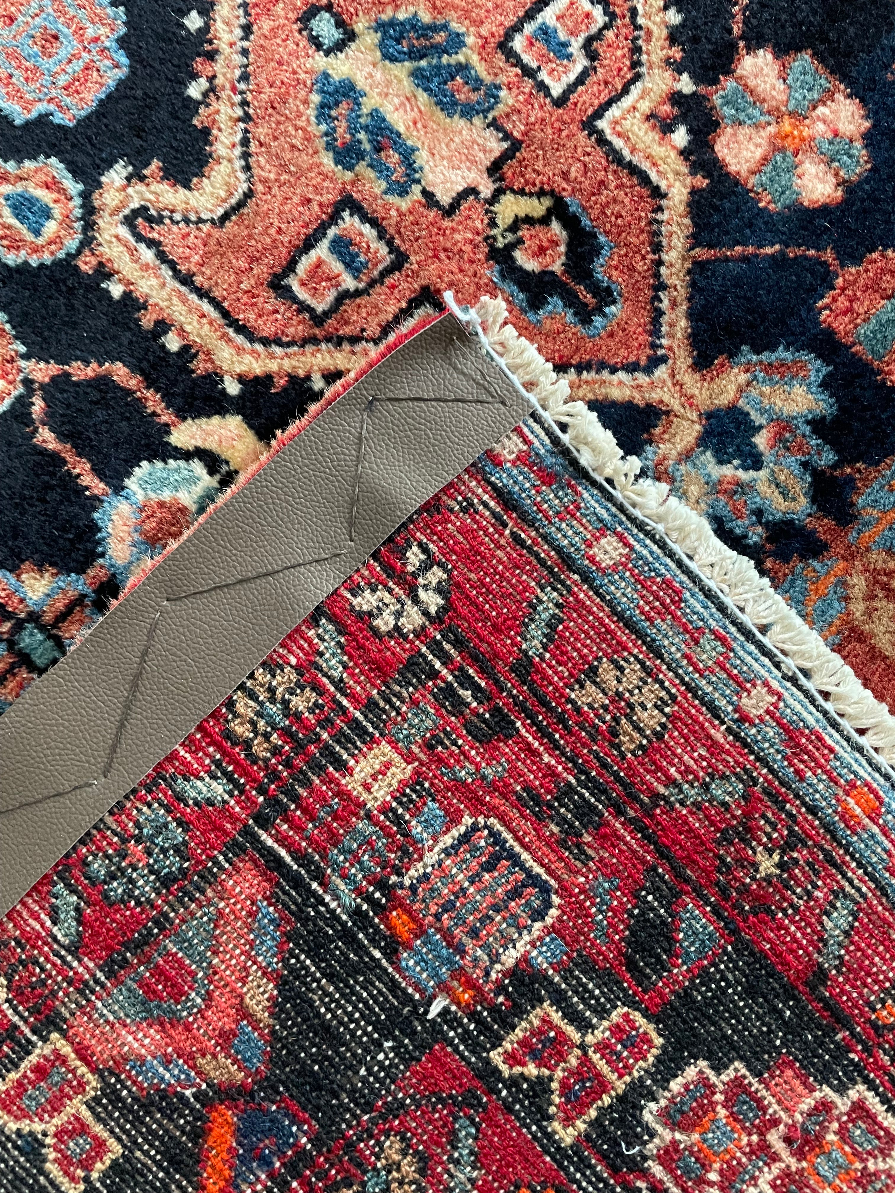 Persian Nahavand Rug 215 × 140 cm