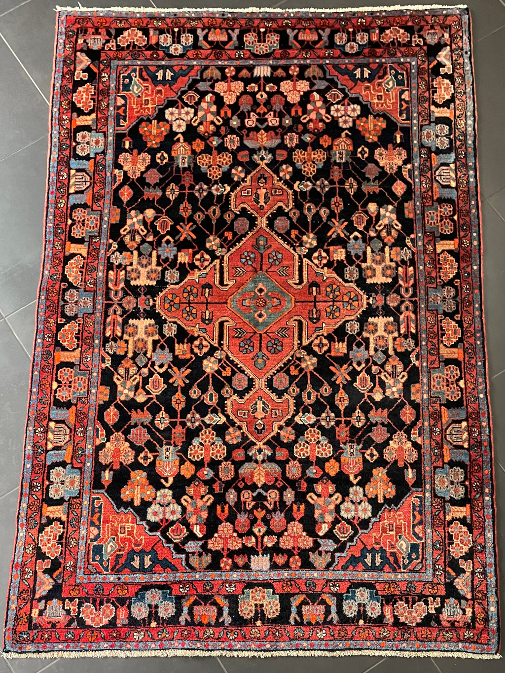Persian Nahavand Rug 215 × 140 cm