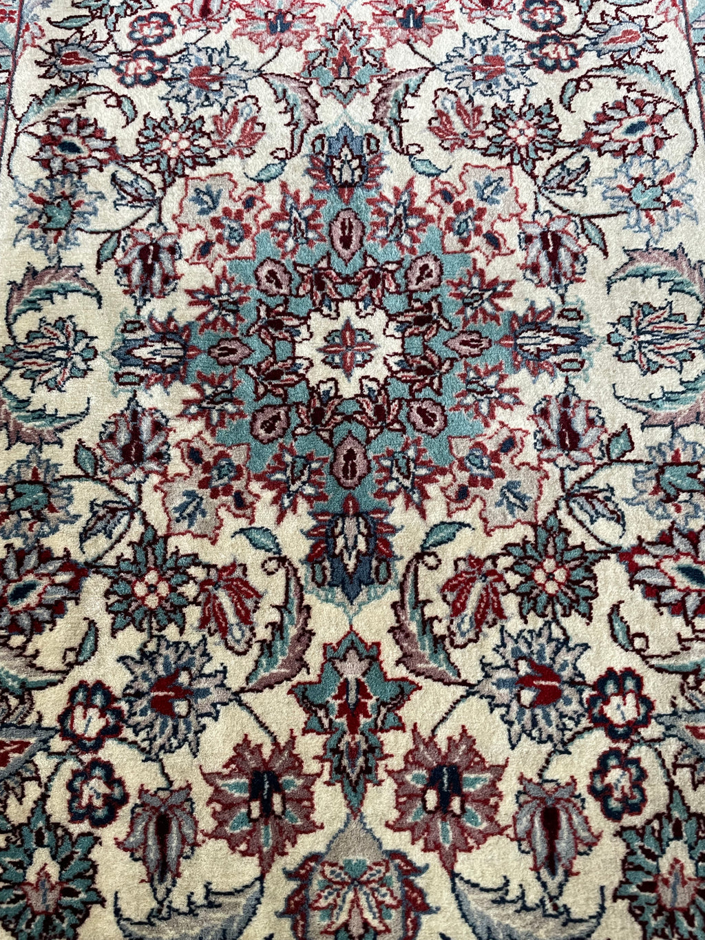Sarough rug 125 × 70 cm