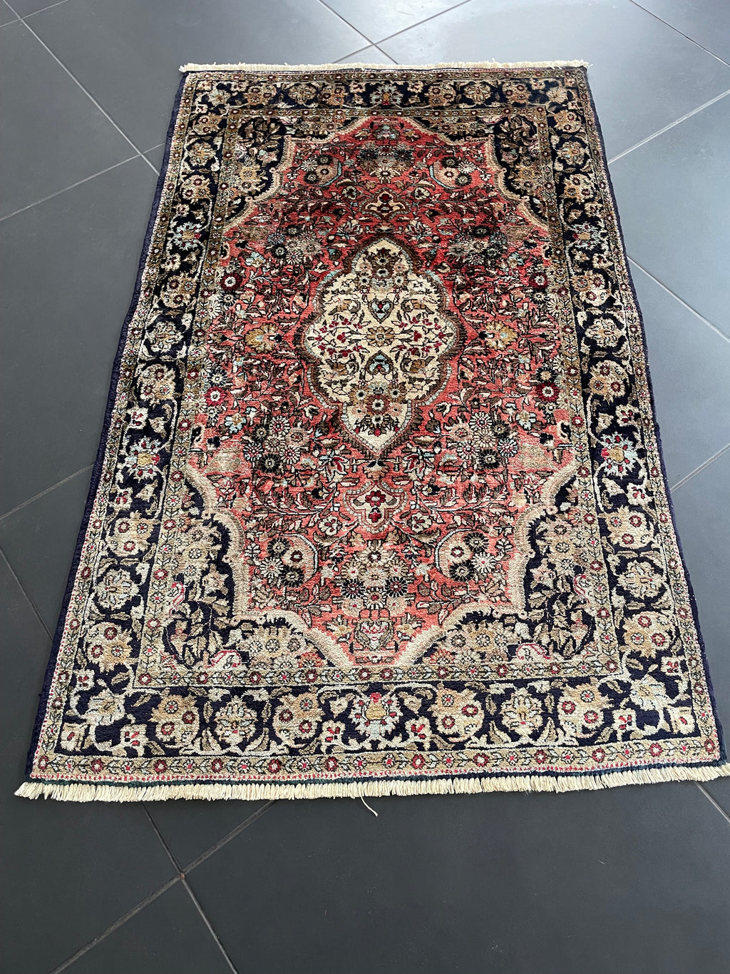 Qom 124 × 78 cm