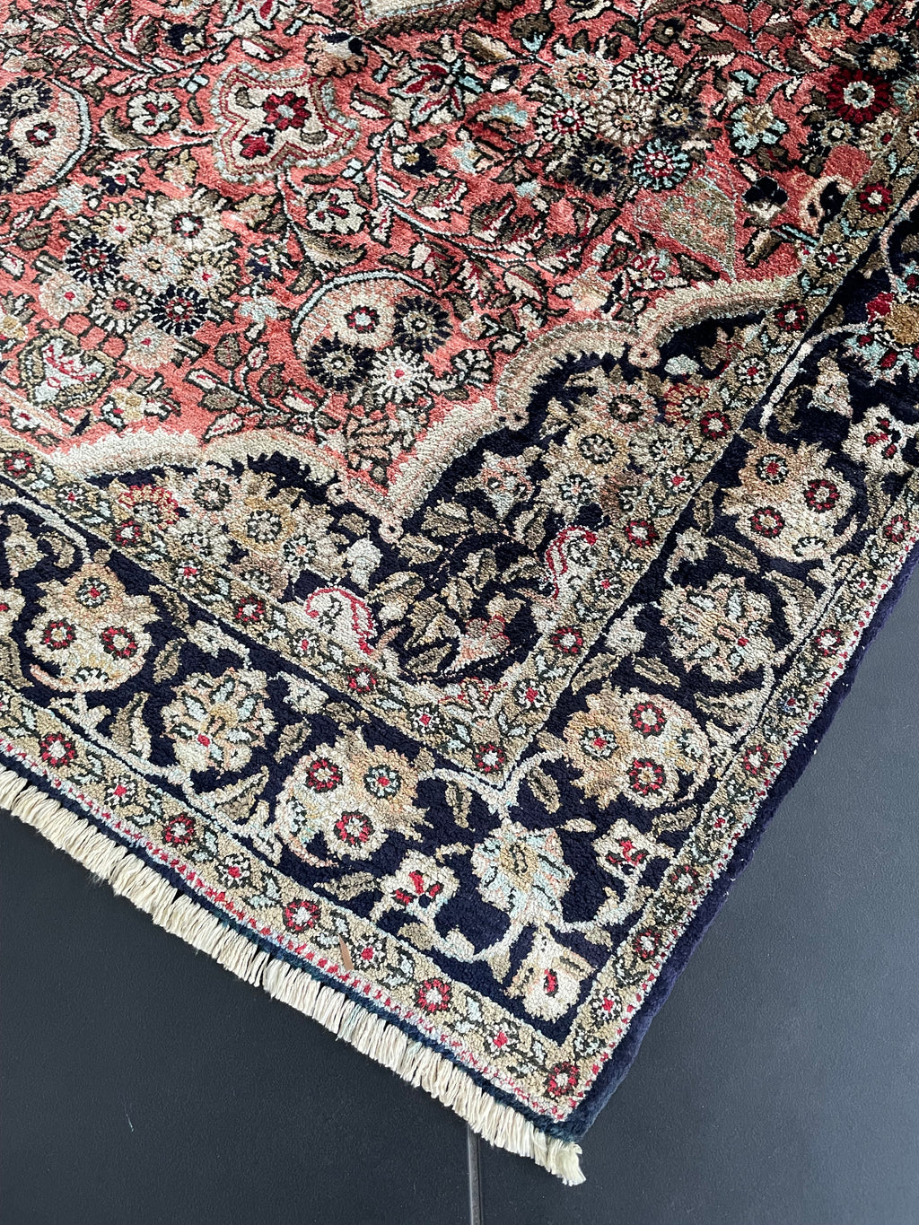 Qom 124 × 78 cm