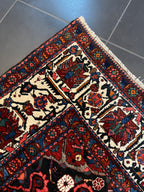 Gashghai Rug 312 × 210 cm