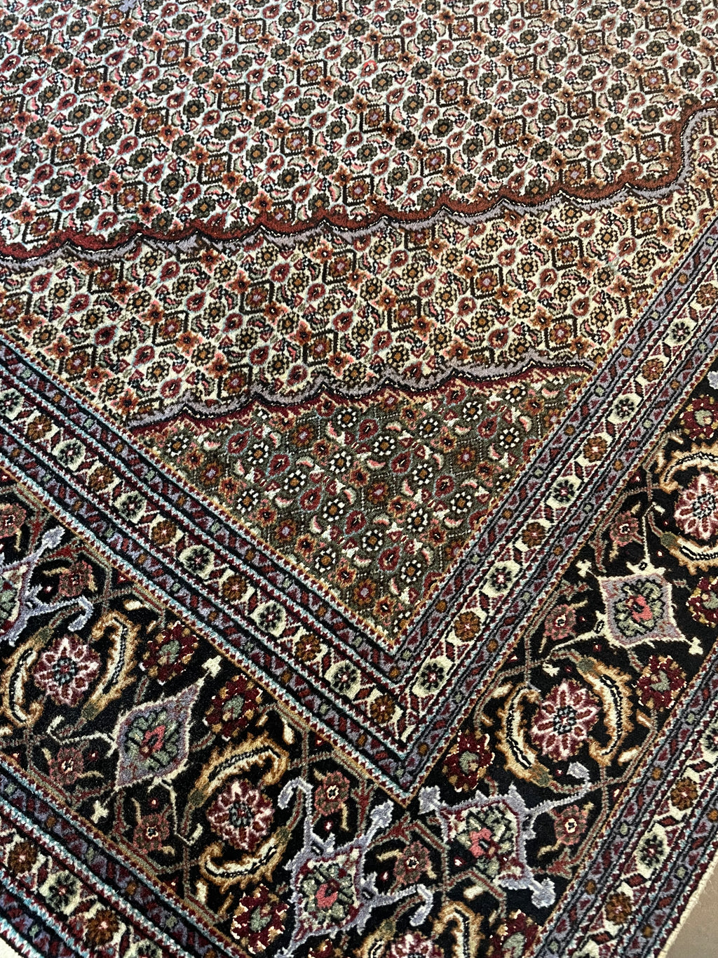 Tabriz Rug 300 × 200 cm