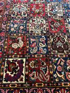 Bakhtiari Rug 300 × 200 cm