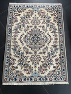 Nain Rug 125 × 90 cm
