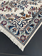 Nain Rug 125 × 90 cm