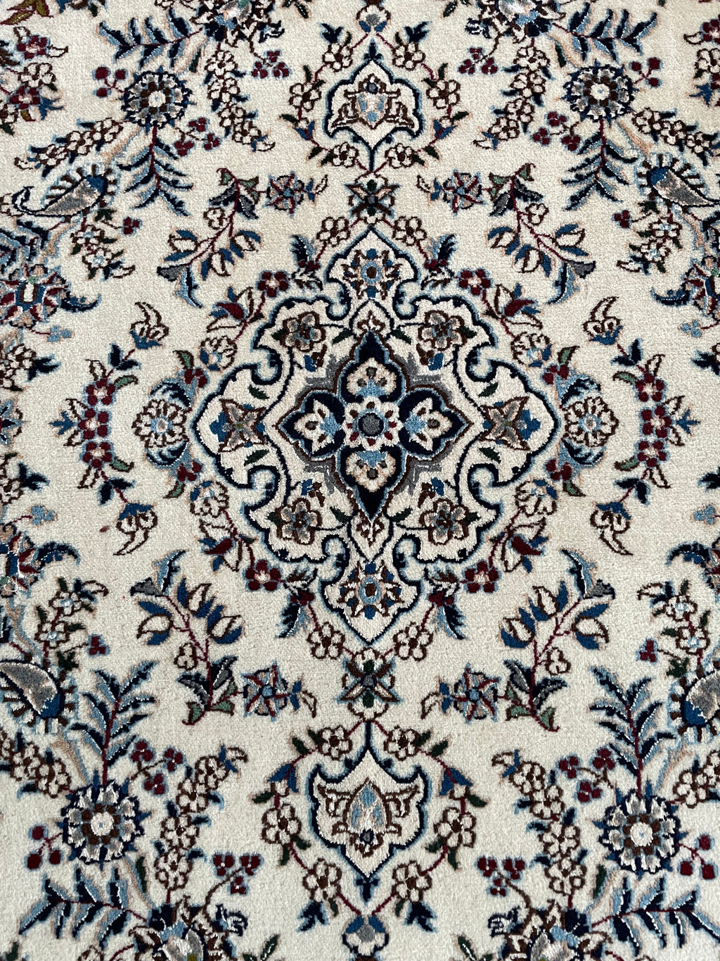 Nain Rug 125 × 90 cm