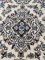 Nain Rug 125 × 90 cm