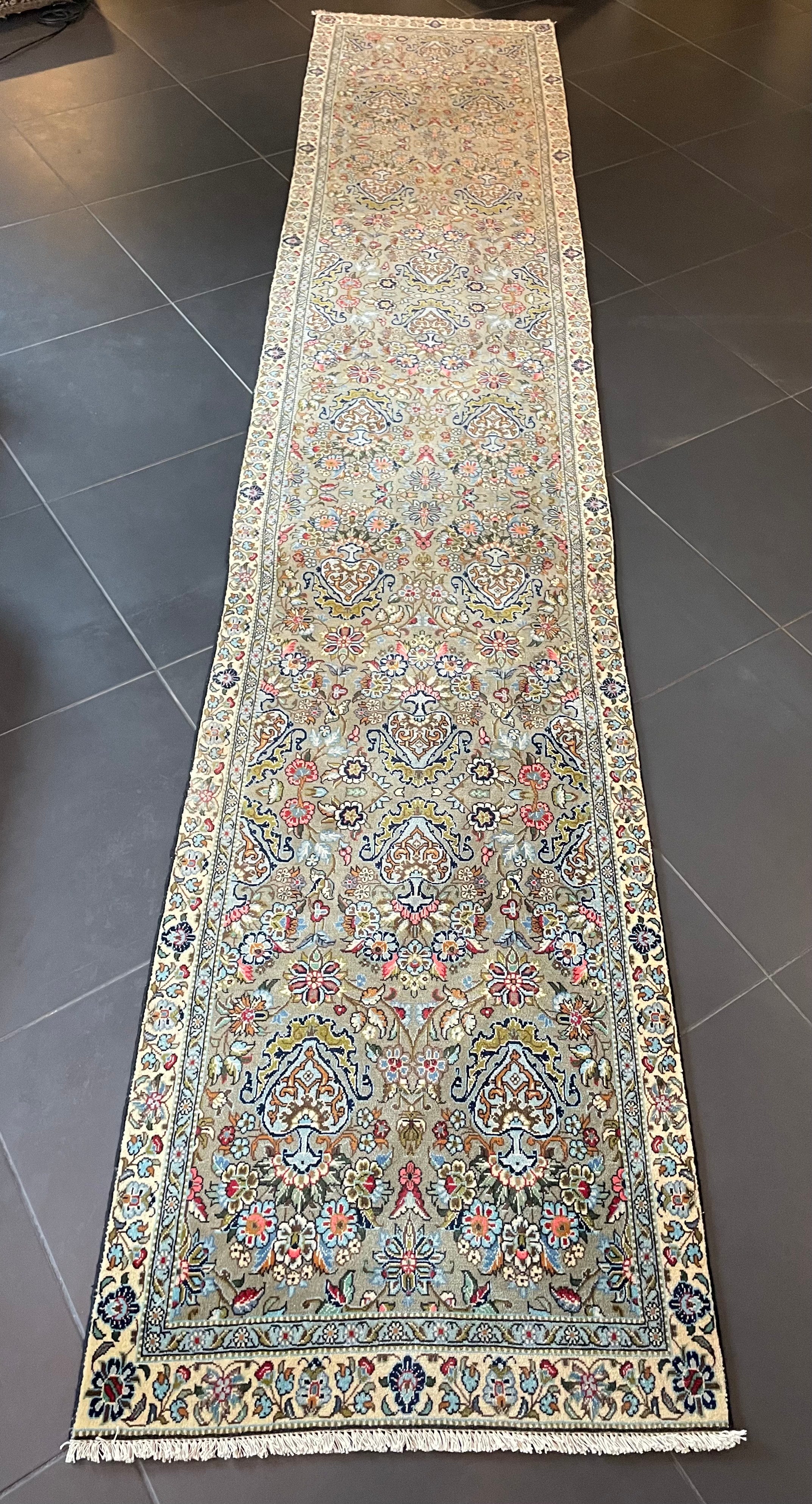 Qom Rug 387 × 75 cm
