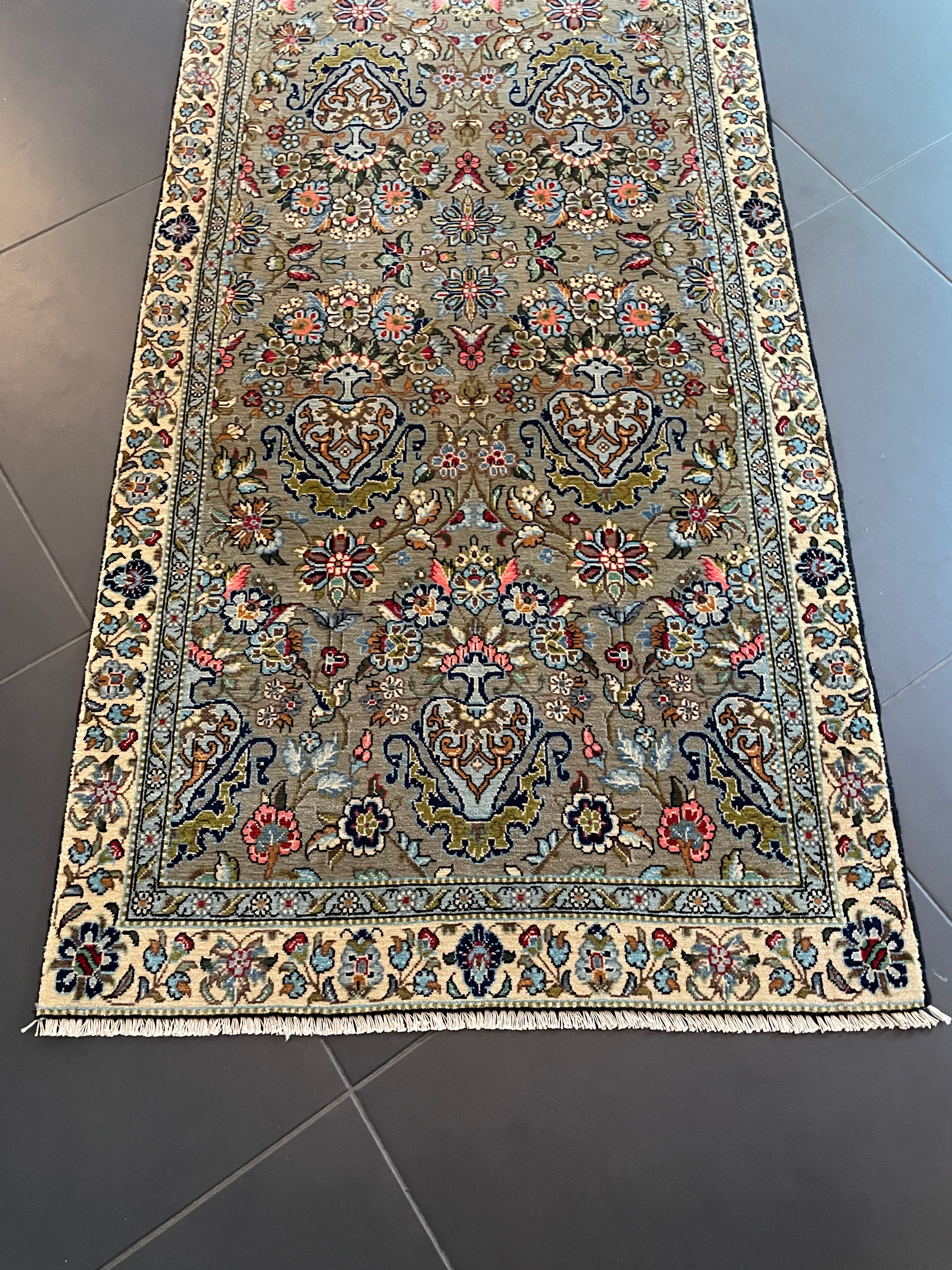 Qom Rug 387 × 75 cm