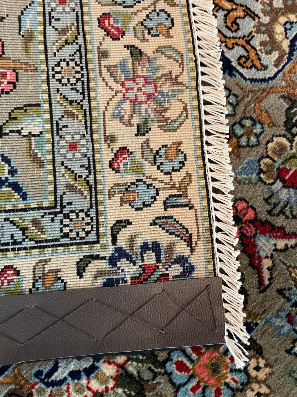 Qom Rug 387 × 75 cm