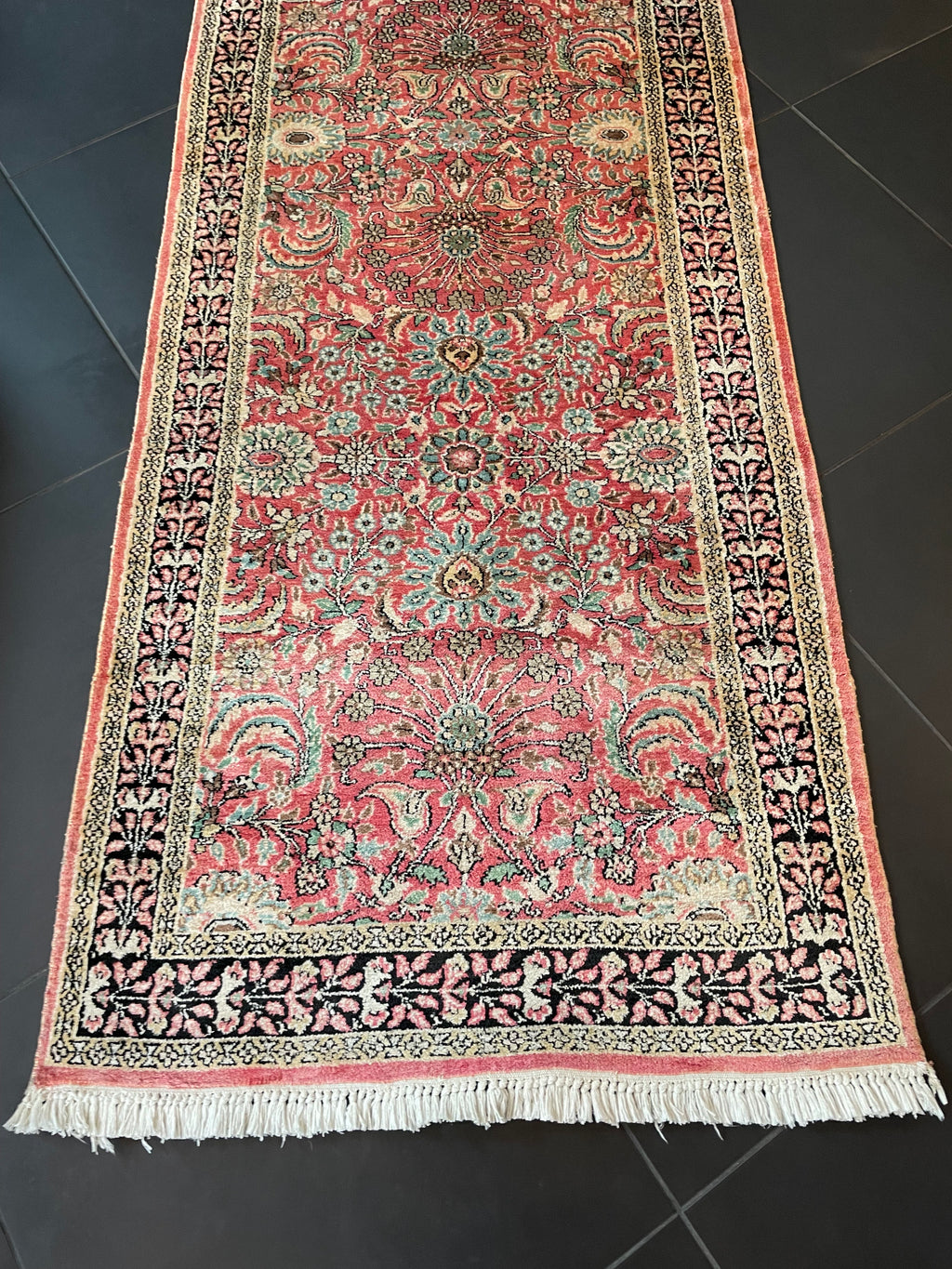 Kashmir silk Rug 306 × 83 cm