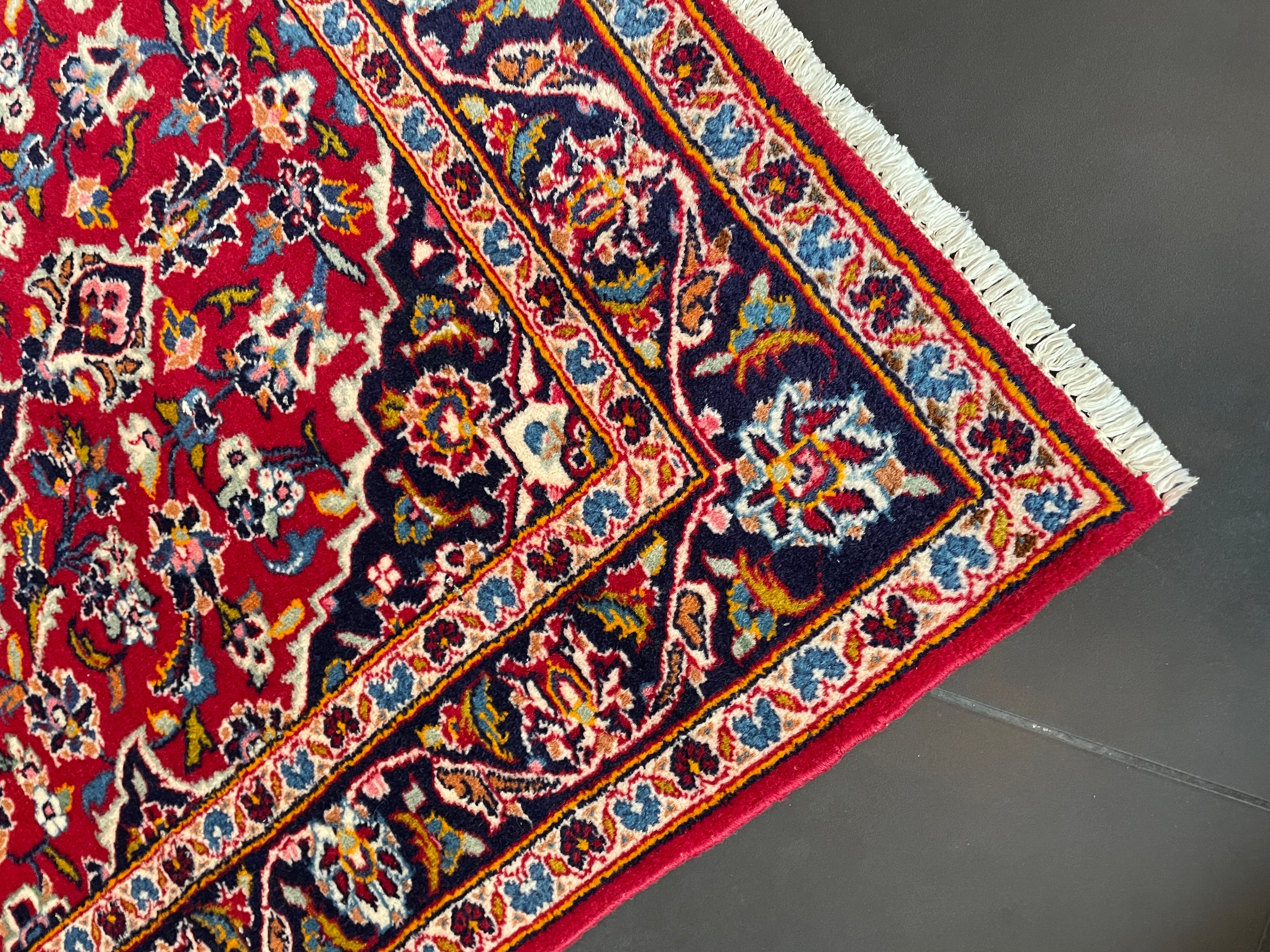 Kashan Rug 150 × 103 cm