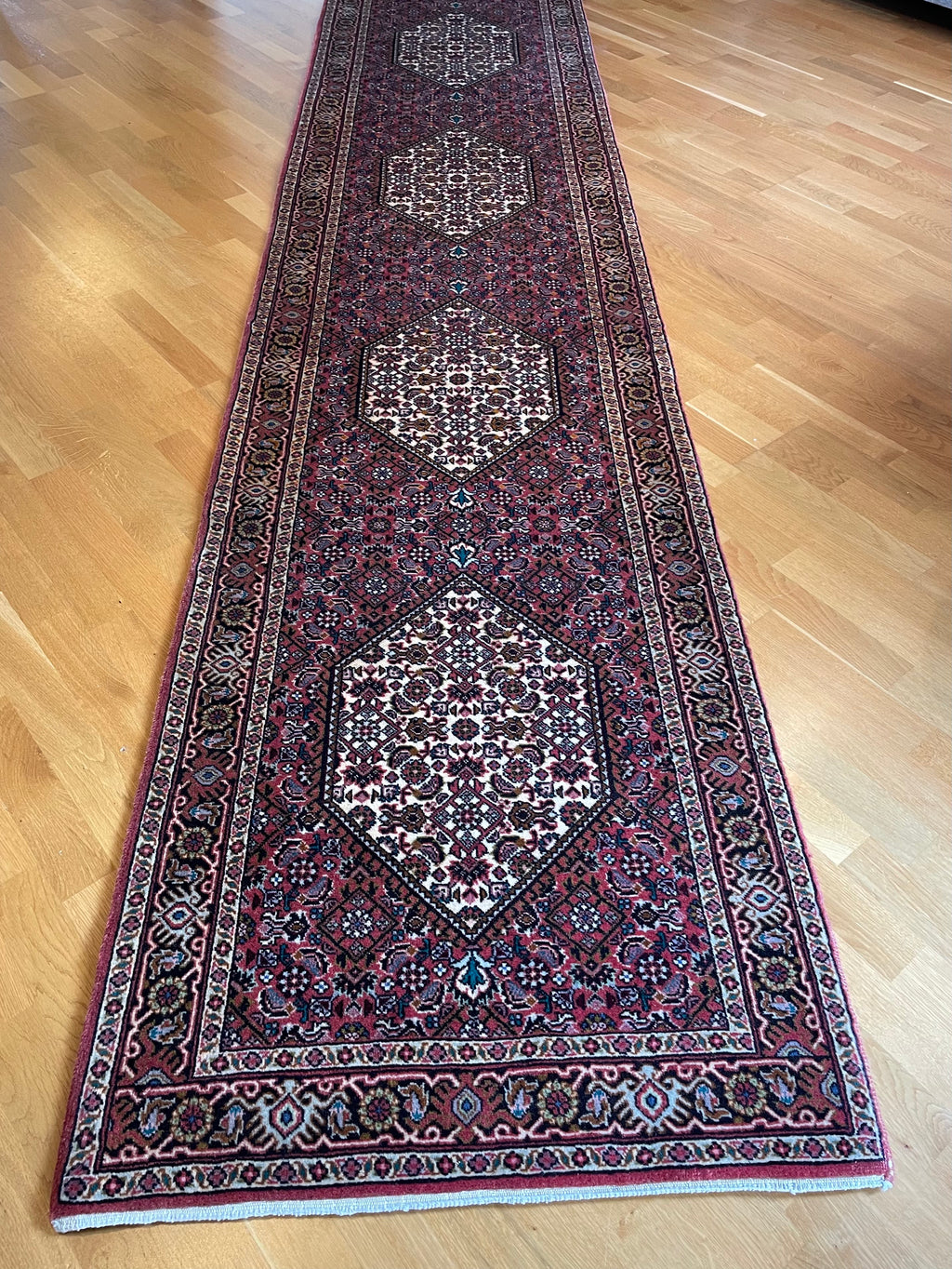 Bidjar Rug 477 × 77 cm