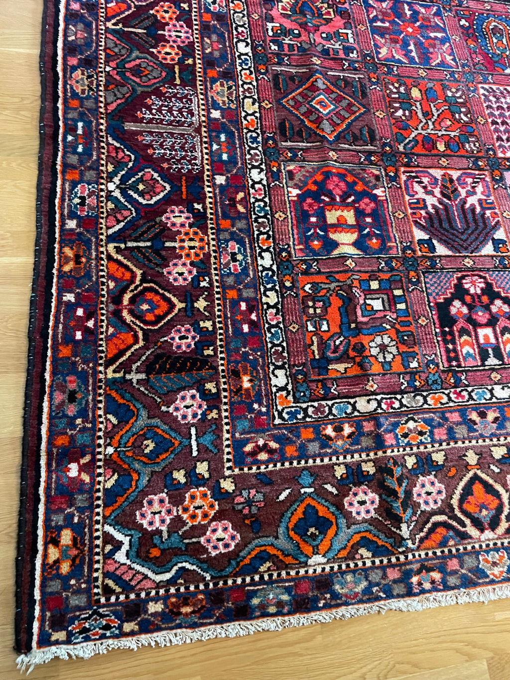 Bakhtiari Rug 350 × 294 cm