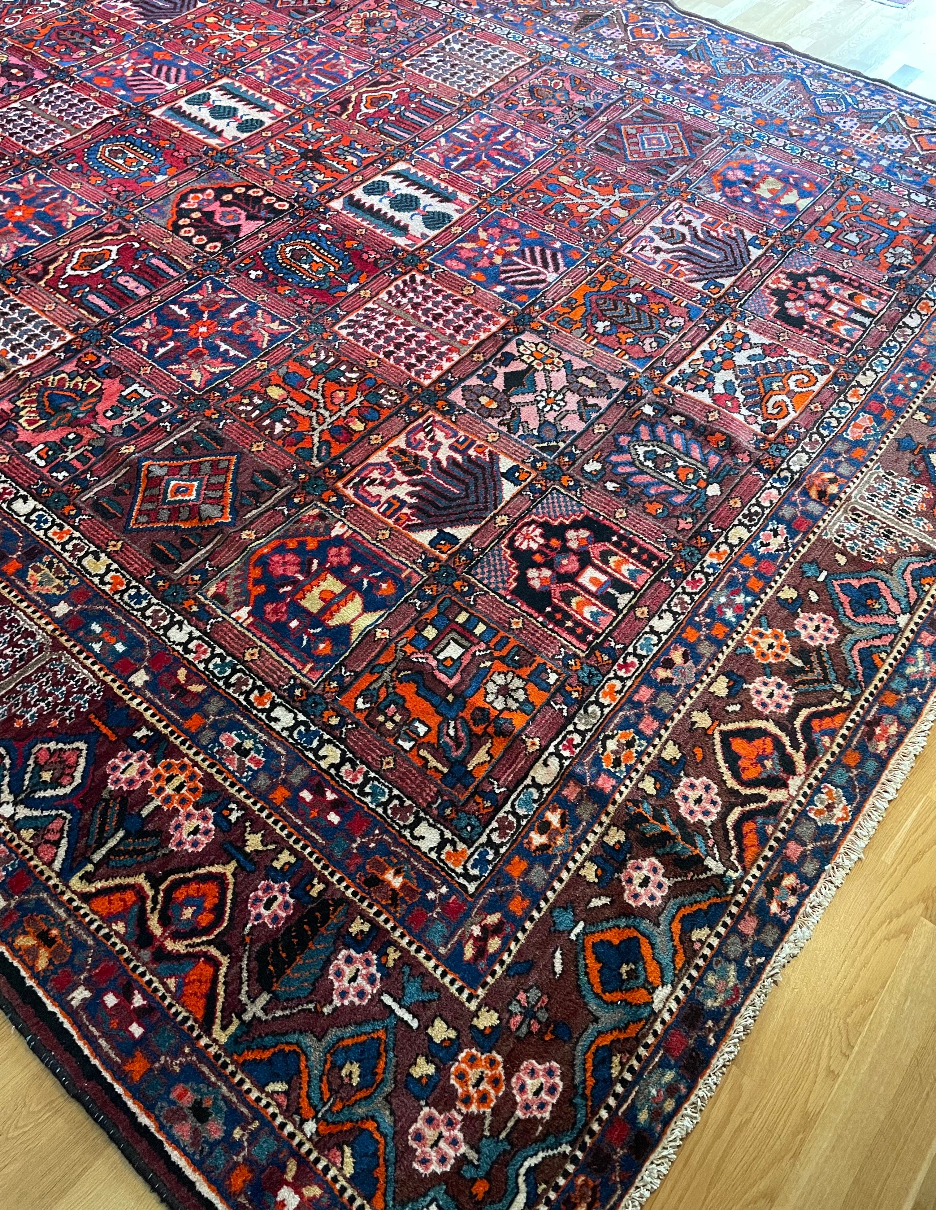 Bakhtiari Rug 350 × 294 cm