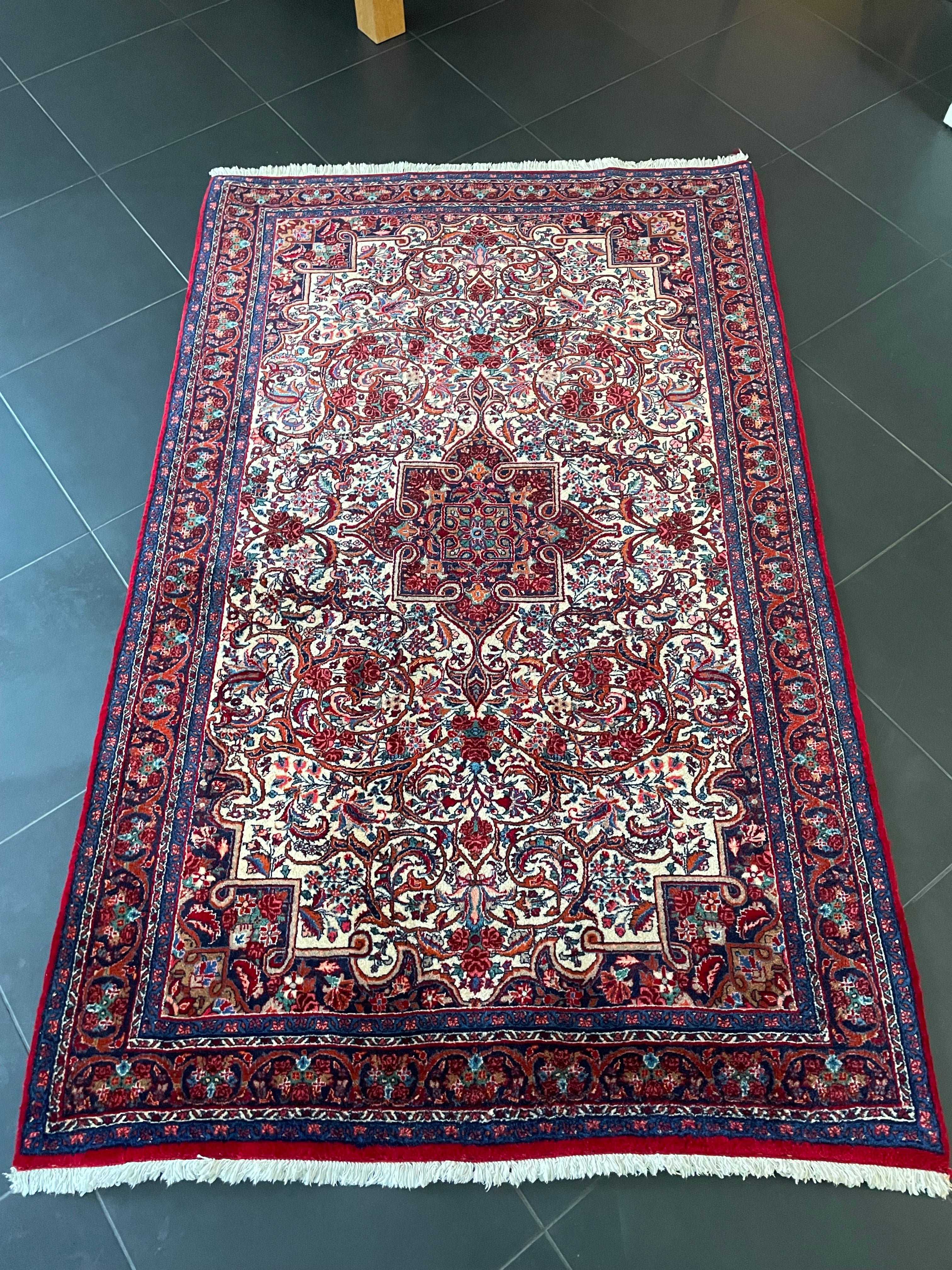 Bidjar-matto 223×142 cm