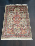 Kashmirin silkkinen matto 180x123cm