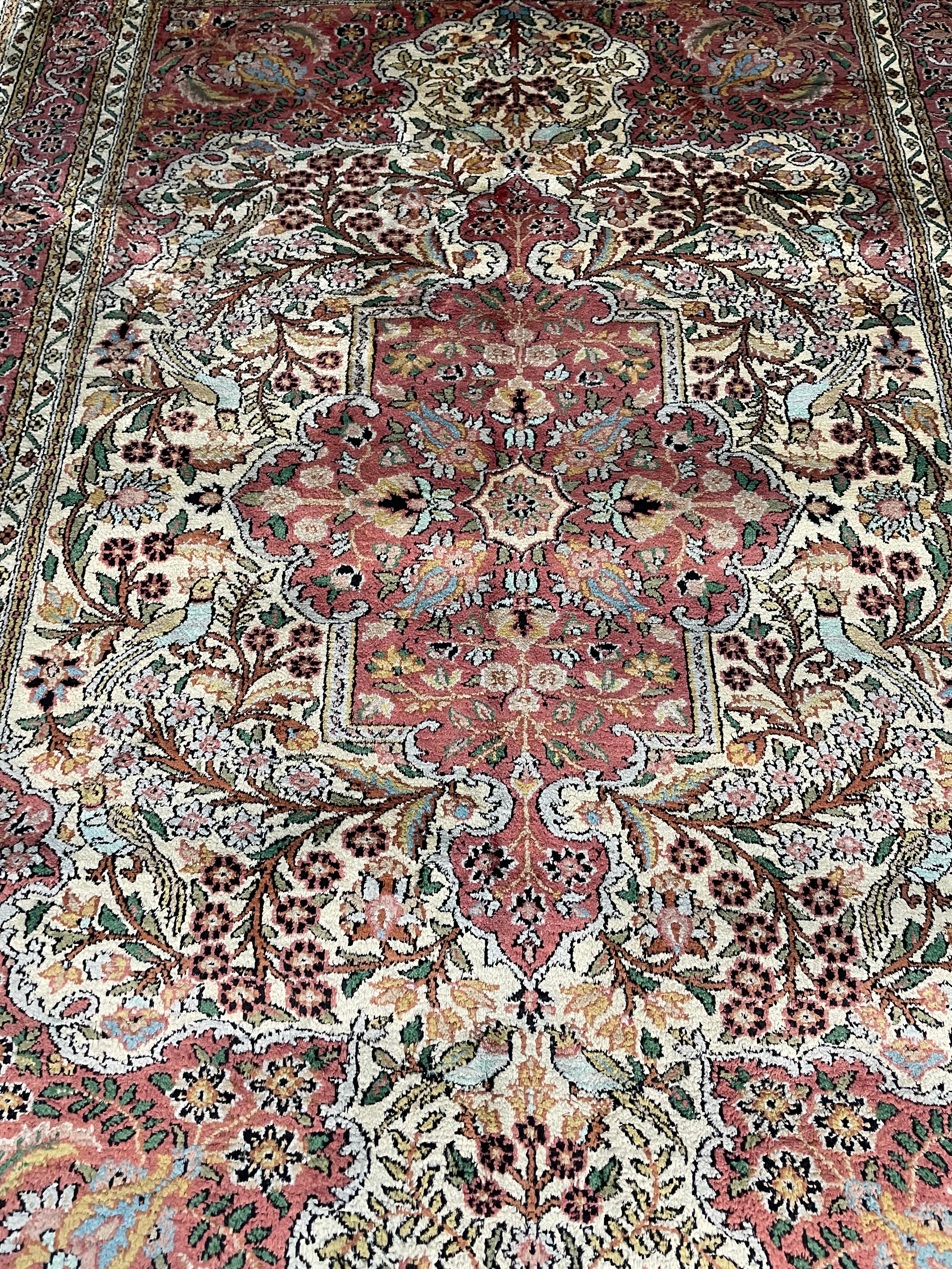 Kashmir silk rug 180x123cm