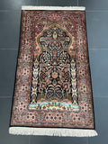 Kashmir silk rug 128x76cm