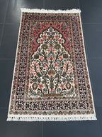 Kashmir silk rug 127x80cm