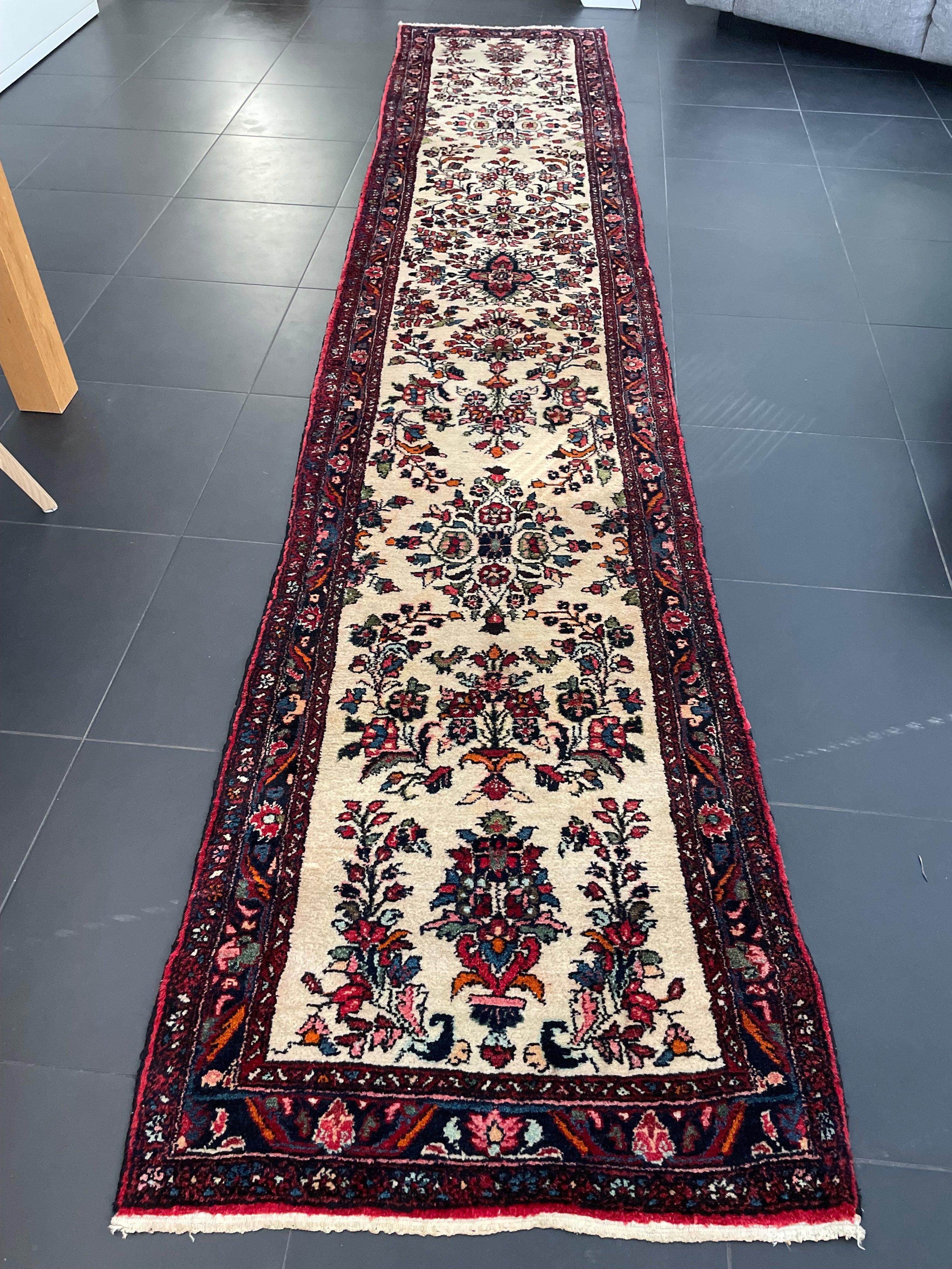 Hamadan rug 436x90cm