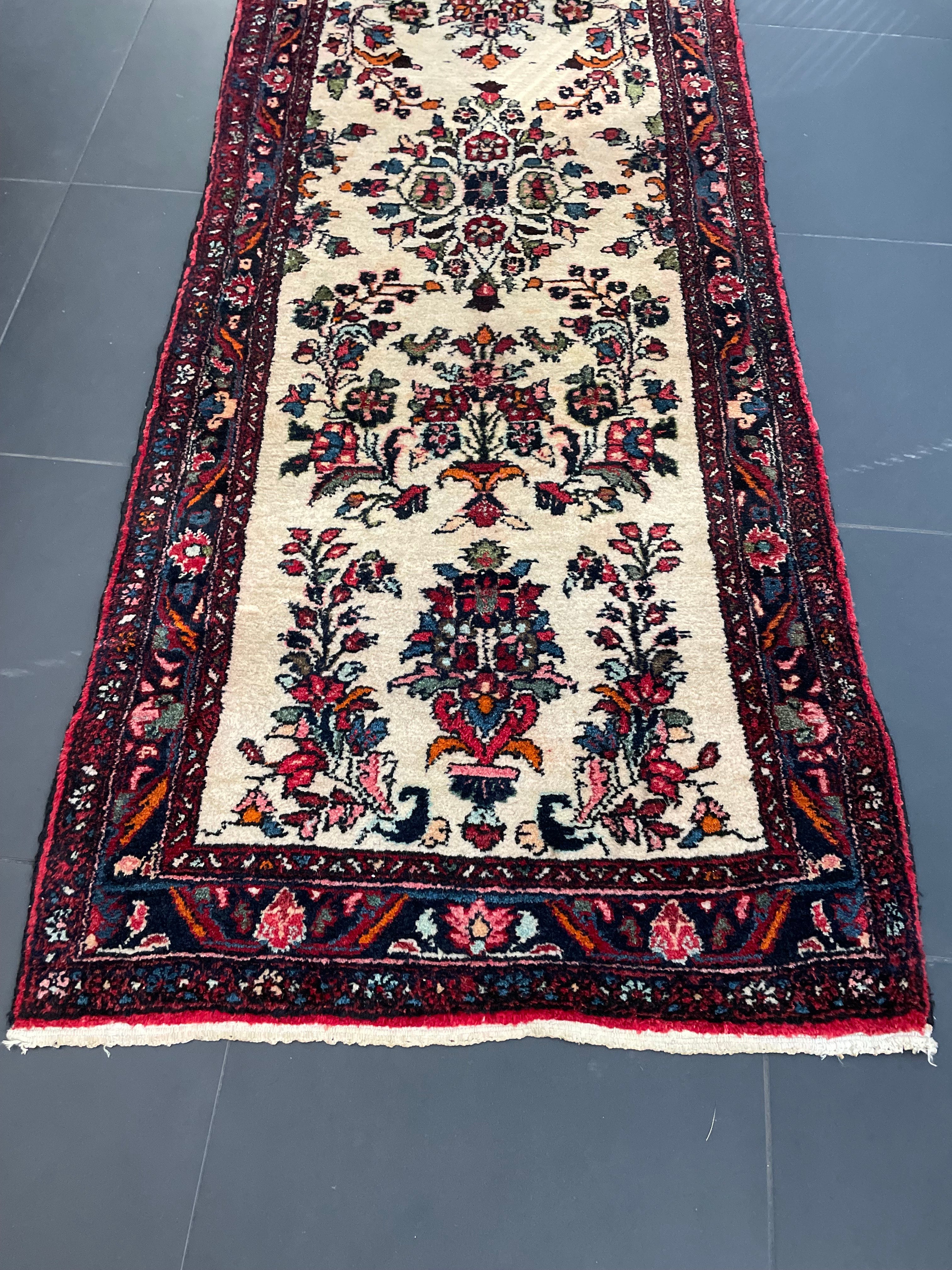 Hamadan rug 436x90cm