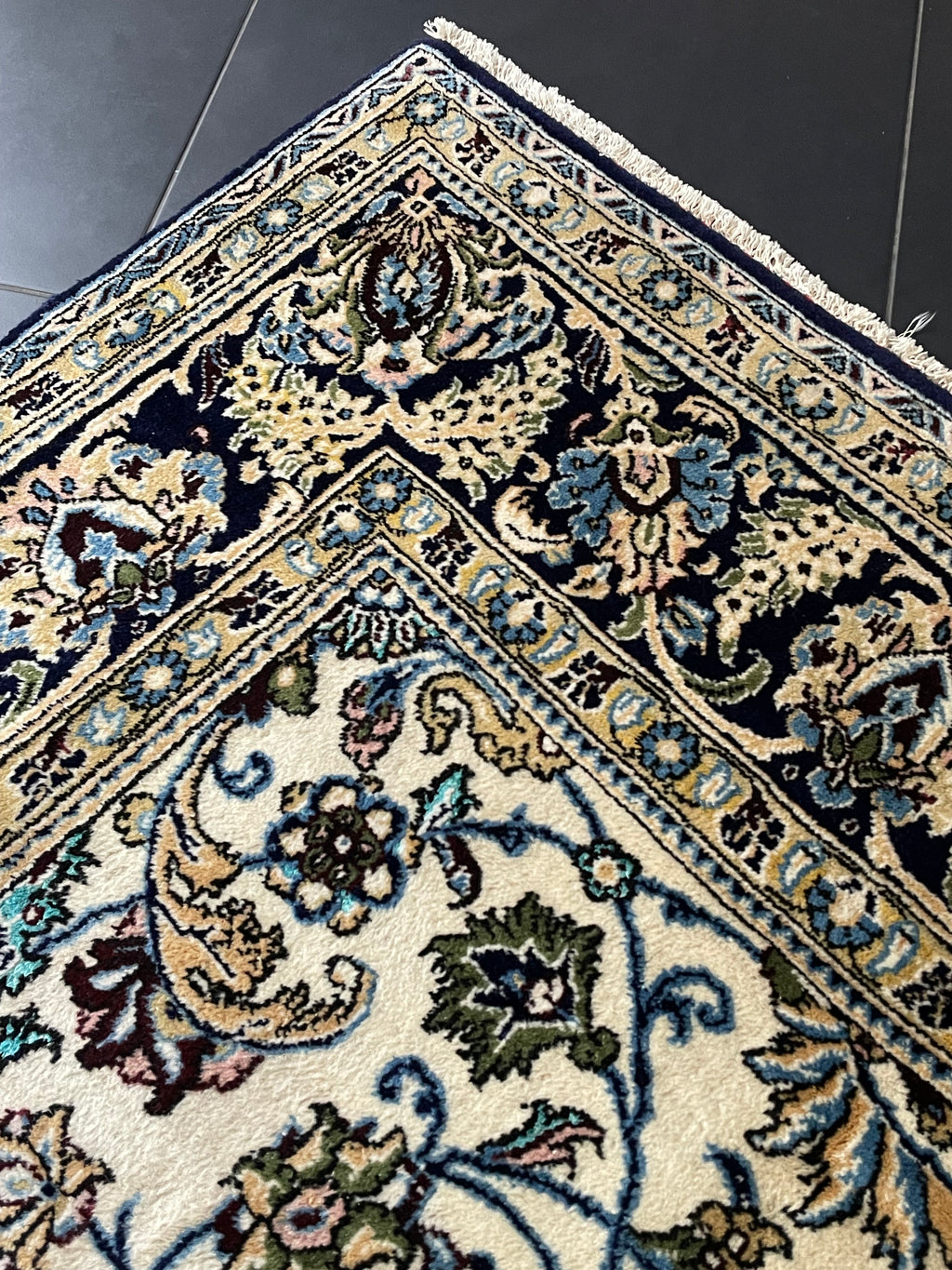 Ghom rug - 318x208cm