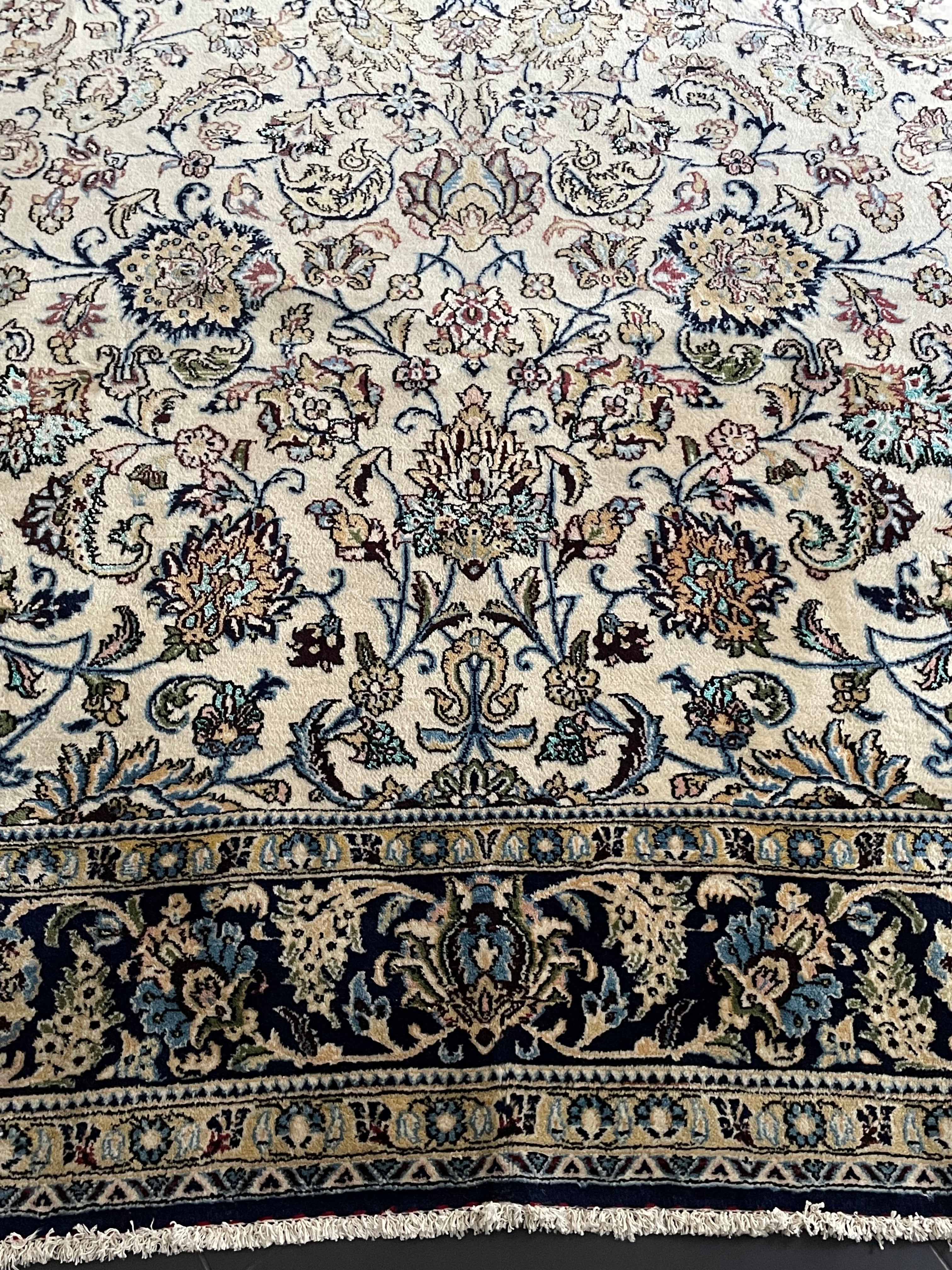 Ghom rug - 318x208cm