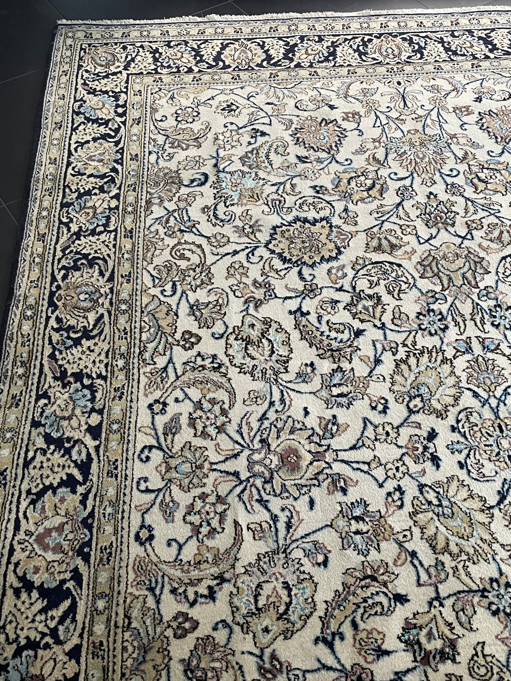 Ghom rug - 318x208cm