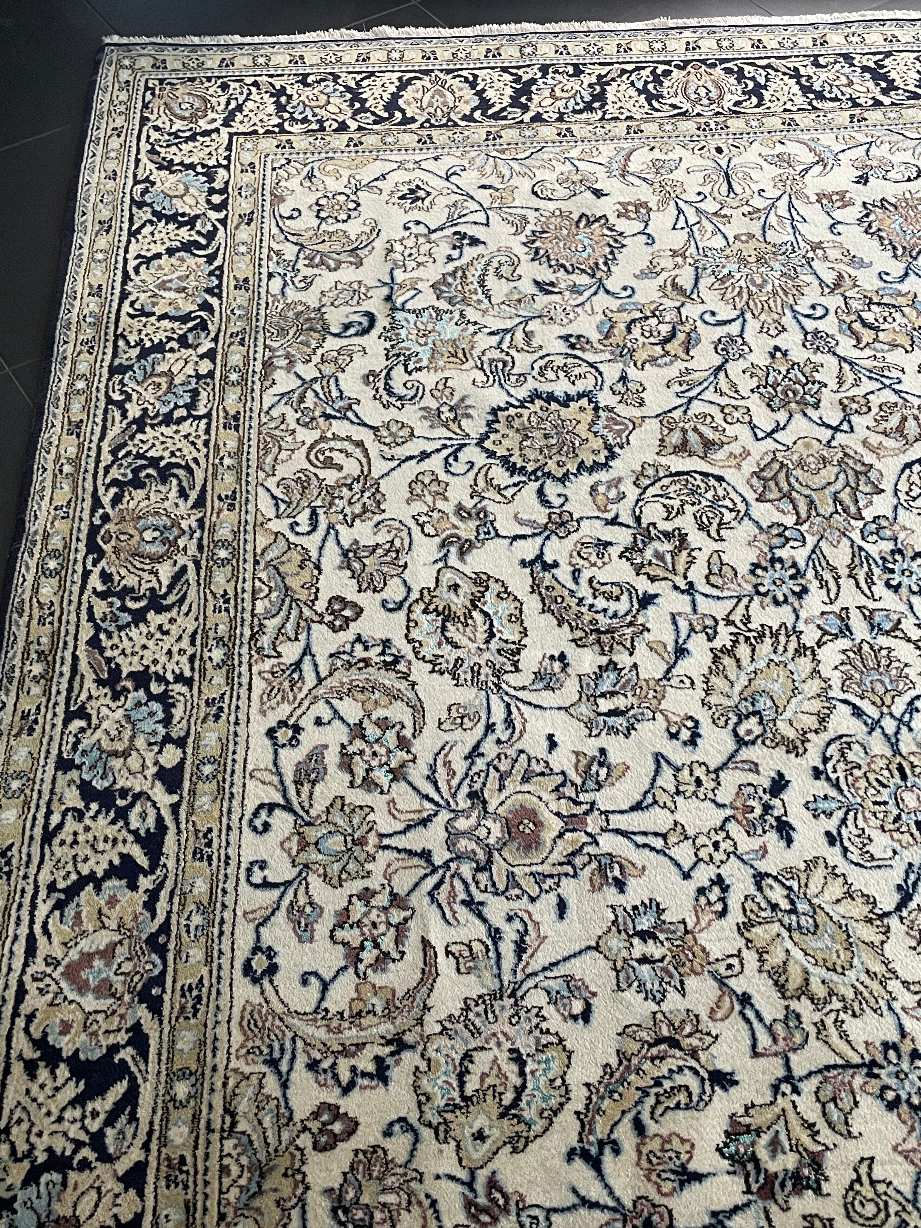 Ghom rug - 318x208cm