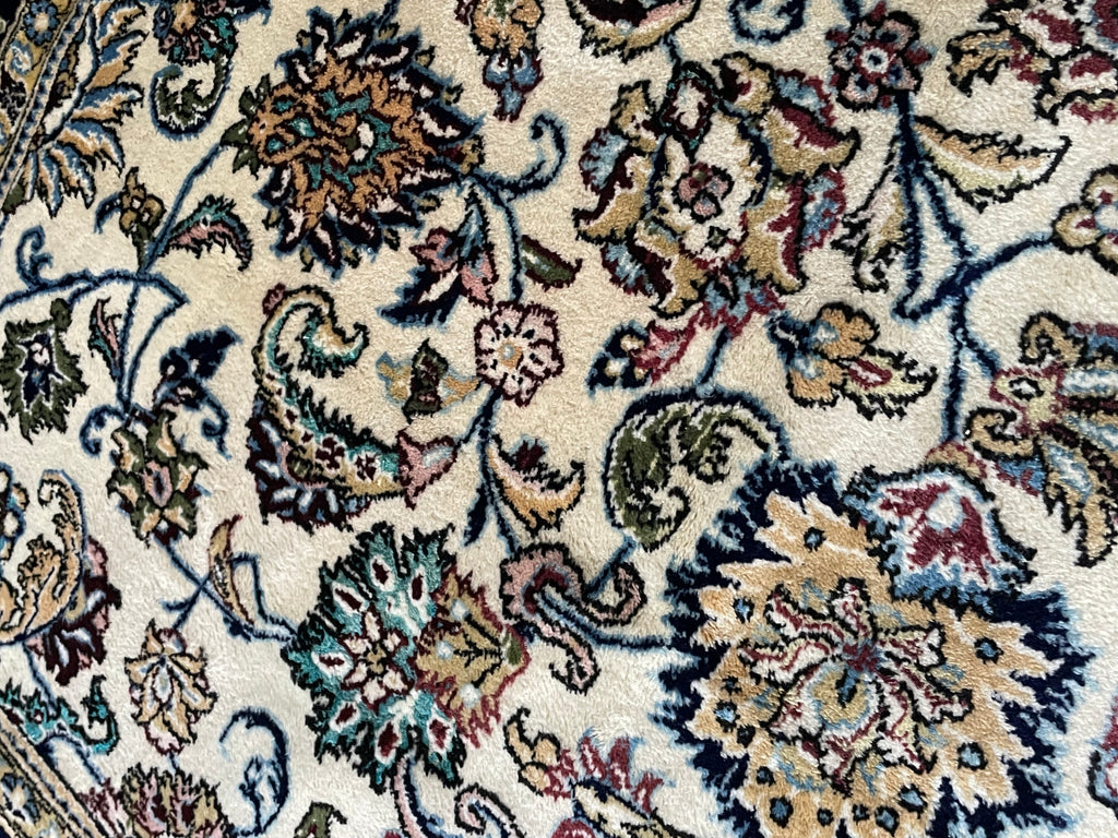 Ghom rug - 318x208cm