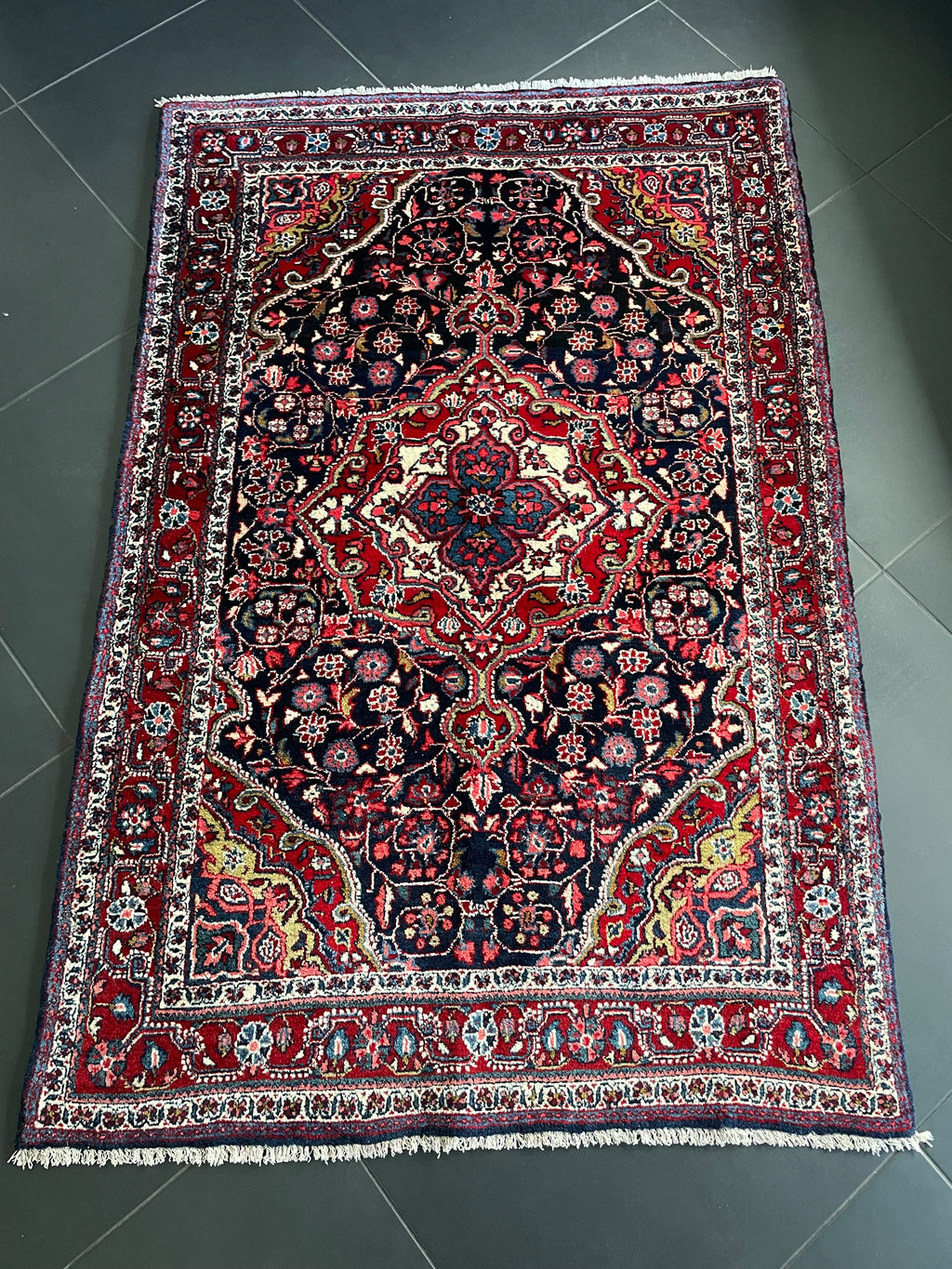 Sarough-matto 160×103 cm