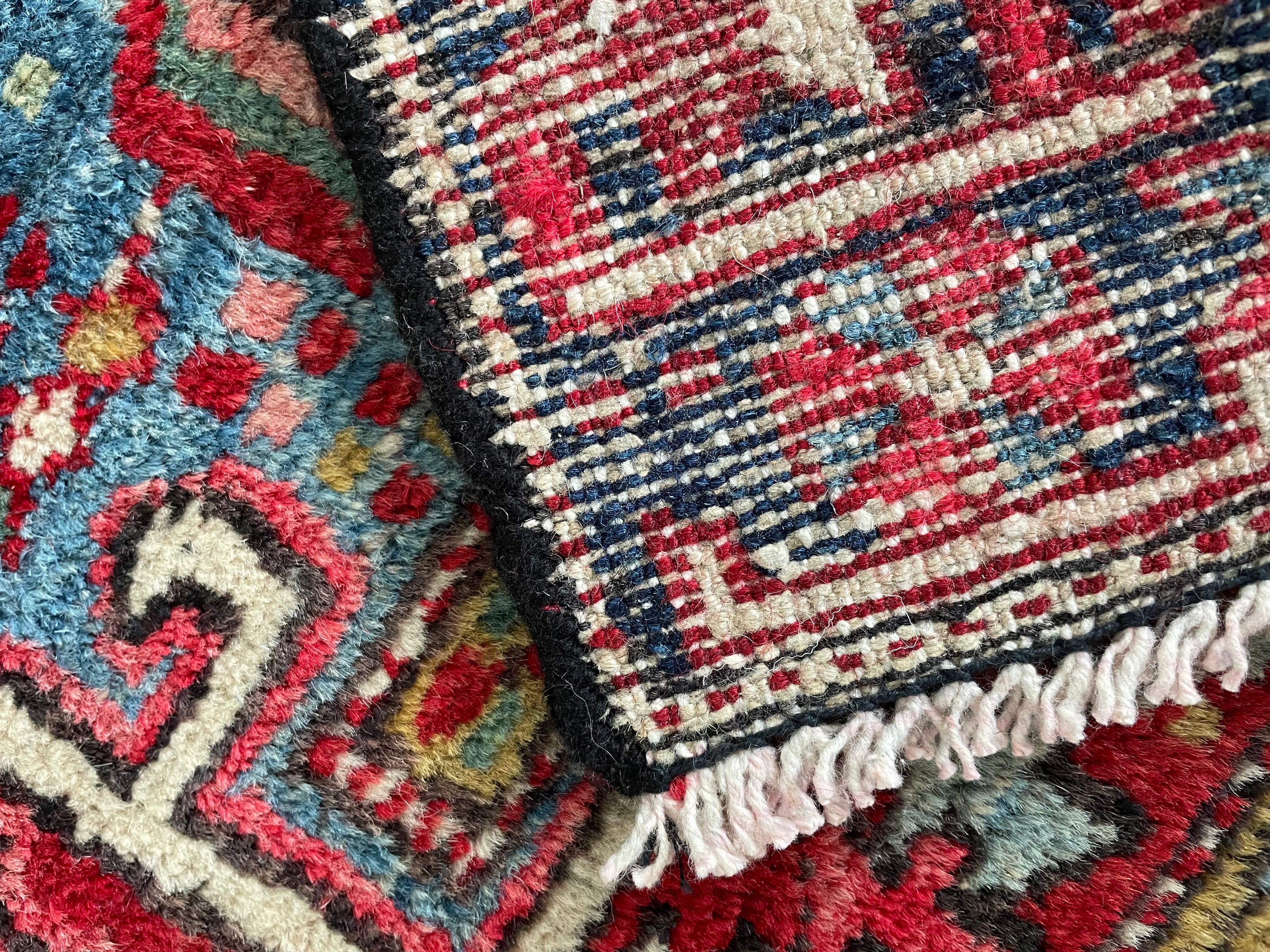 Heriz Rug 130 × 80 cm