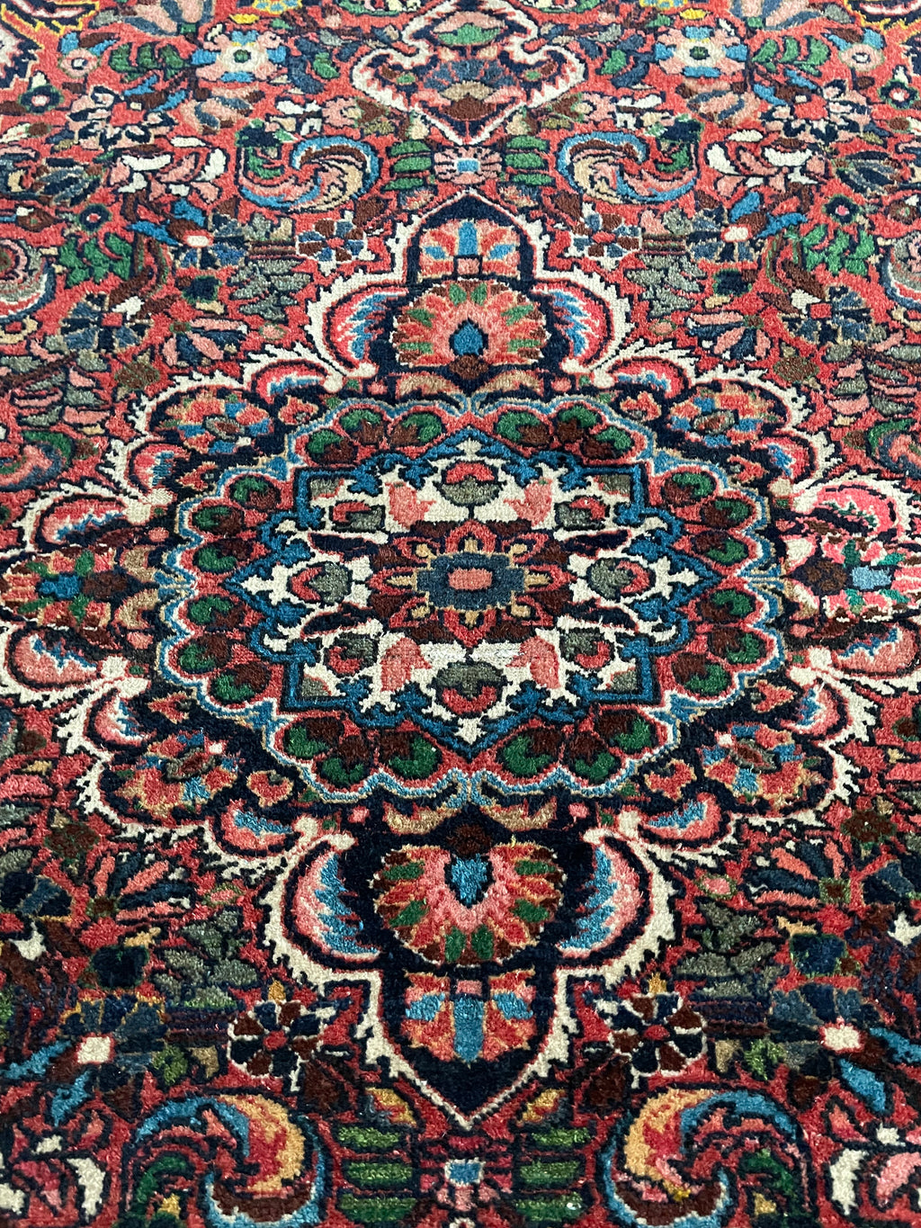 Hamadan Rug 197 × 142 cm