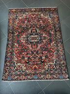 Hamadan Rug 197 × 142 cm