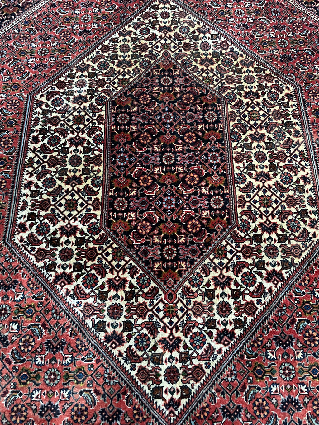 Bidjar rug 210 × 142 cm