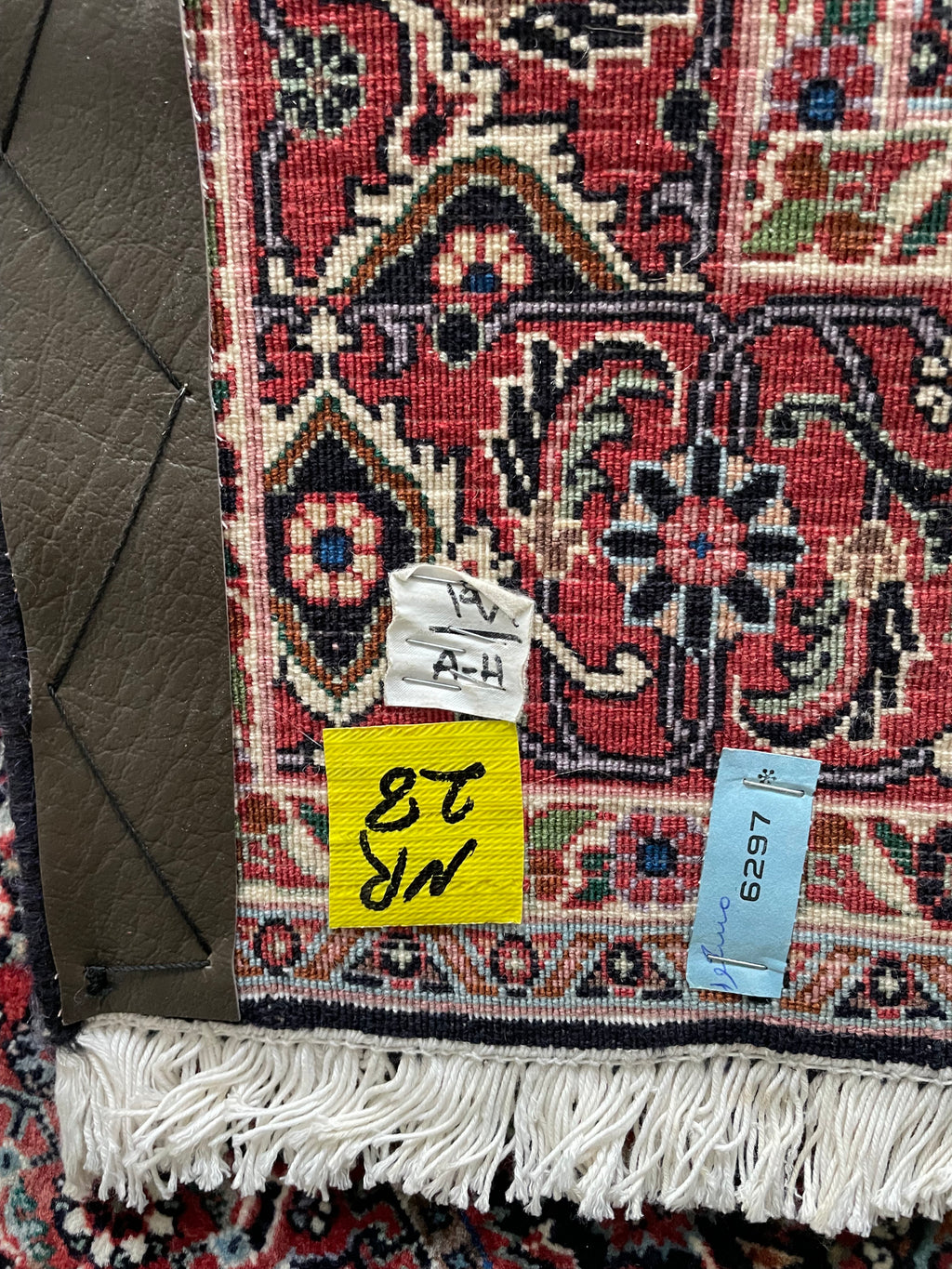 Bidjar rug 195 × 132 cm