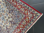 Isfahan rug 176 × 113 cm