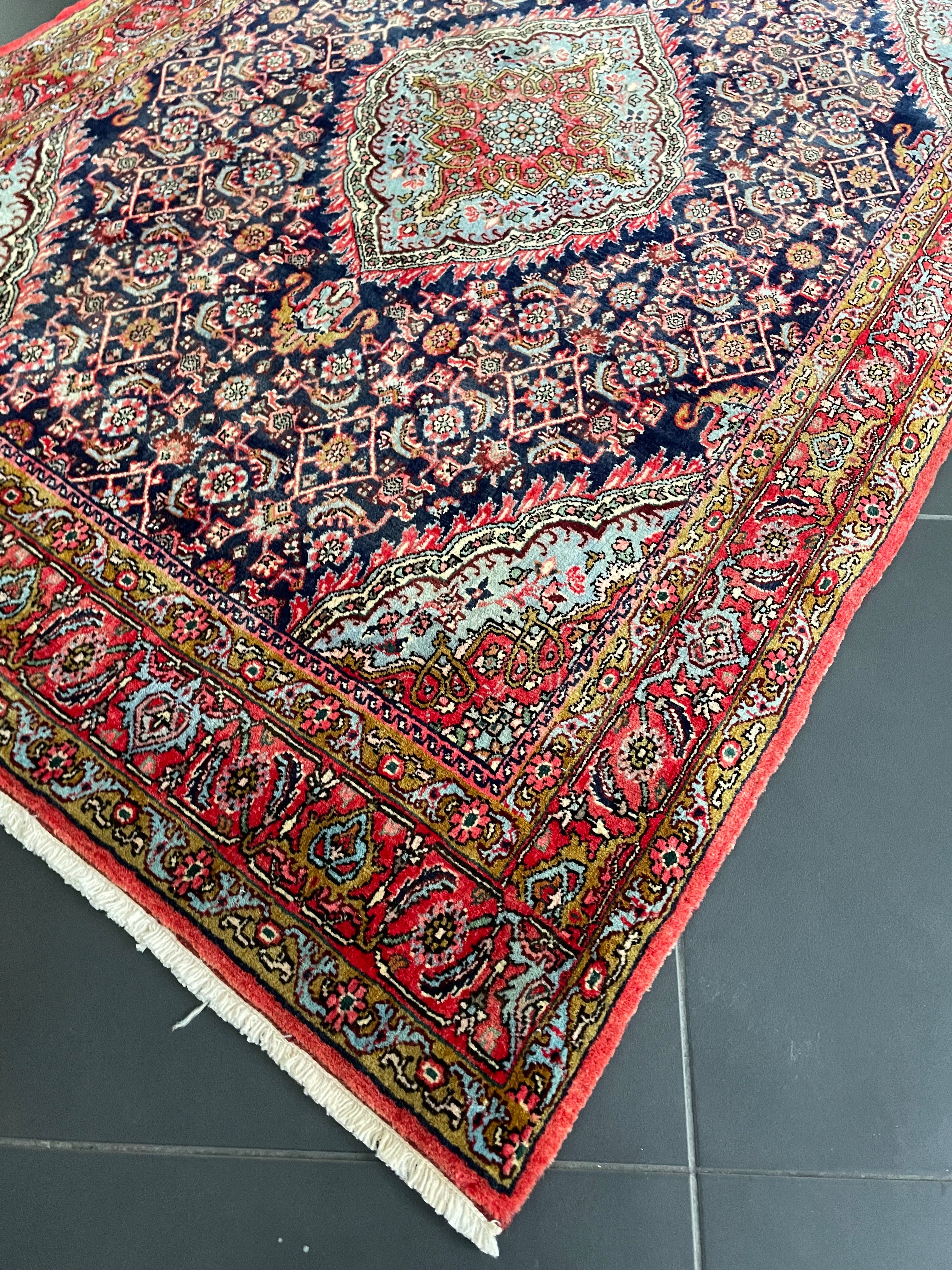 Bidjar rug 170 × 113 cm