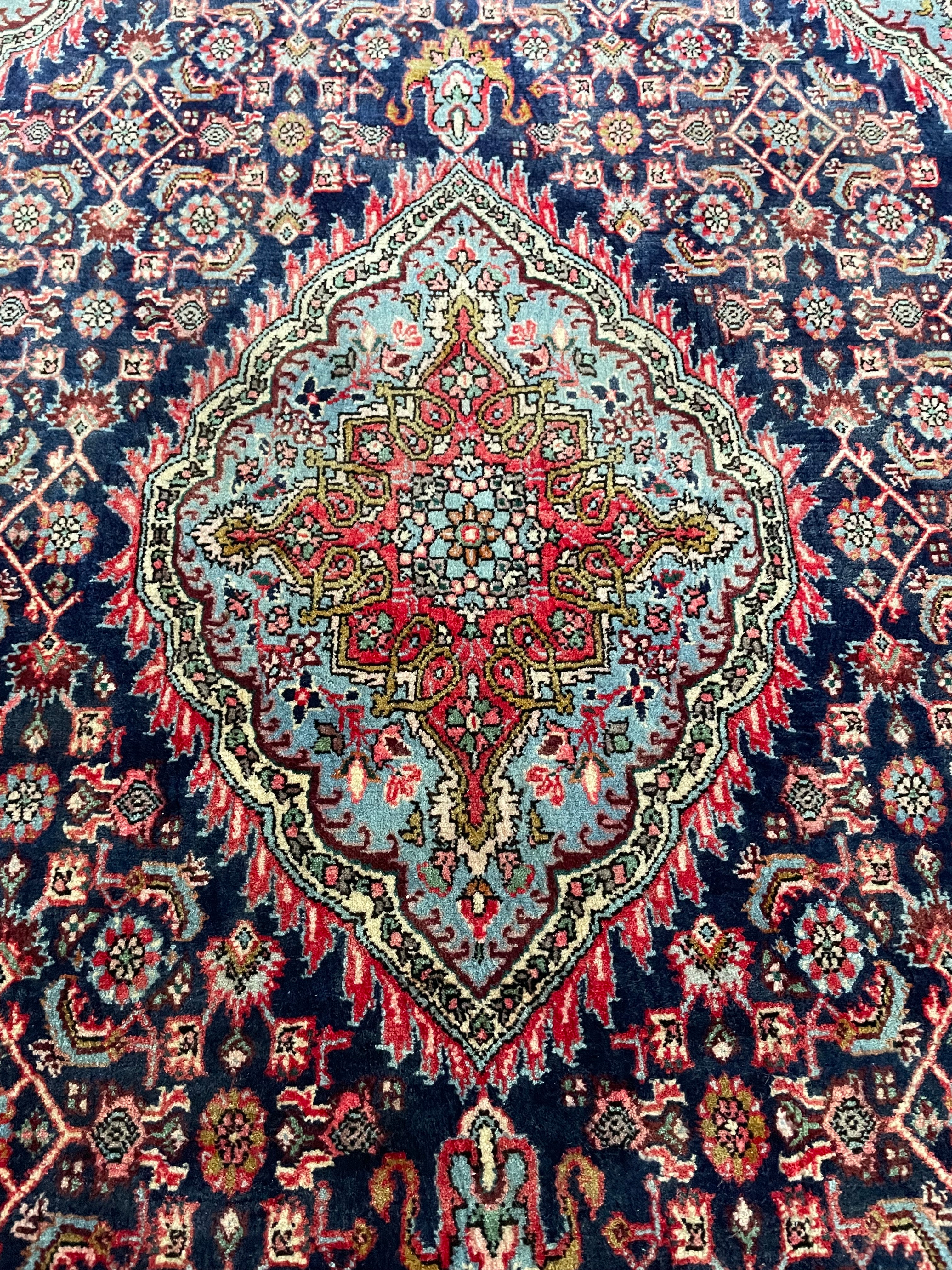 Bidjar rug 170 × 113 cm