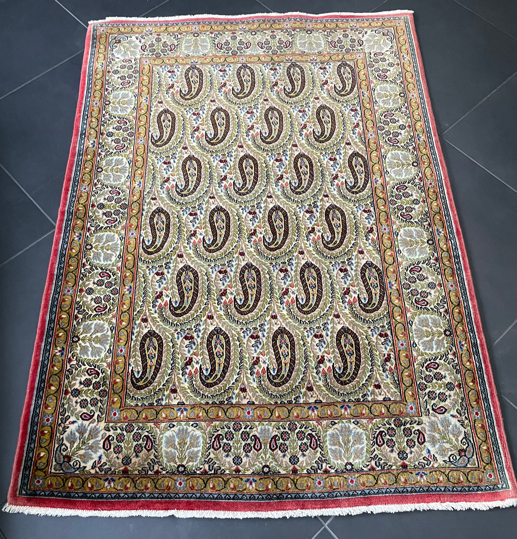 Qom rug 150x108cm